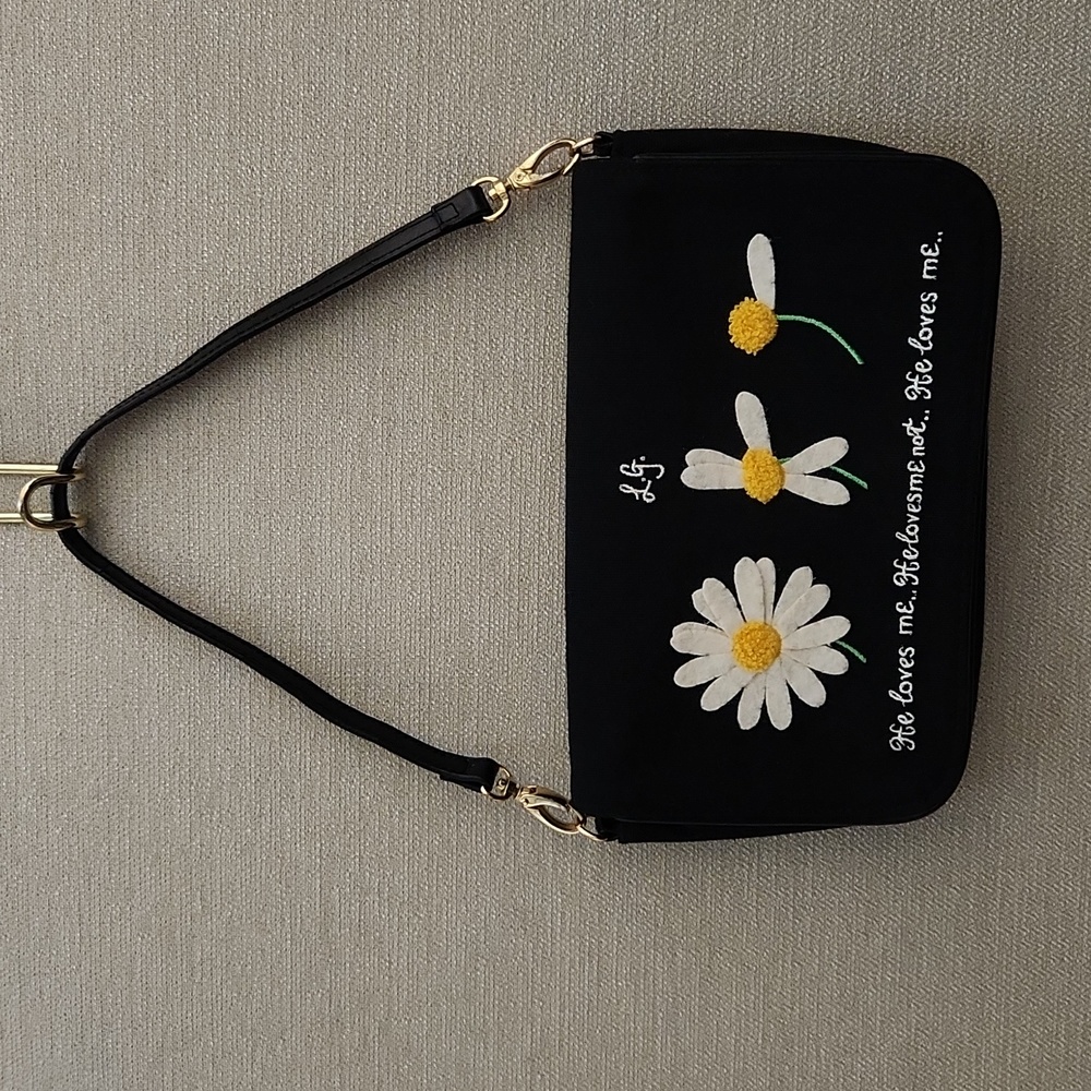 Lulu Guinness He loves me  He loves me not Pochette